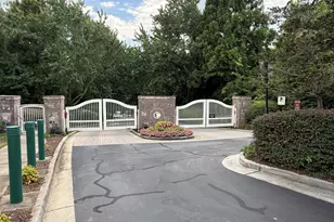 2165 Yancey Ln NE, Brookhaven, GA 30319 - Photo 4