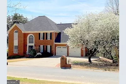 122 N Lakeside Drive NW, Kennesaw, GA 30144 - Photo 1