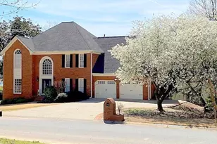 122 N Lakeside Dr NW, Kennesaw, GA 30144 - Photo 1