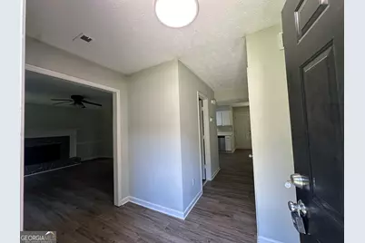 40 Lake Court, Stockbridge, GA 30281 - Photo 4