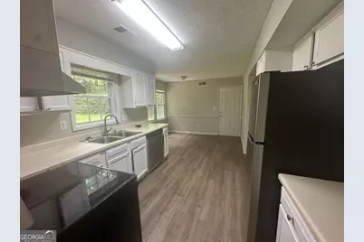 40 Lake Court, Stockbridge, GA 30281 - Photo 8