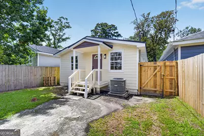 718 W 51st Street, Savannah, GA 31405 - Photo 26