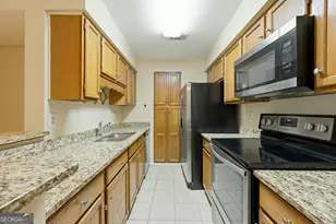 23212 Plantation Dr NE, Atlanta, GA 30324 - Photo 6