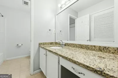 23212 Plantation Drive NE, Atlanta, GA 30324 - Photo 12