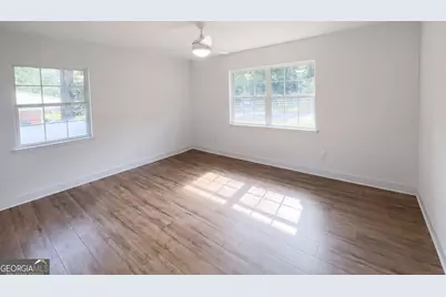 1625 Windsor Drive, Waycross, GA 31501 - Photo 12