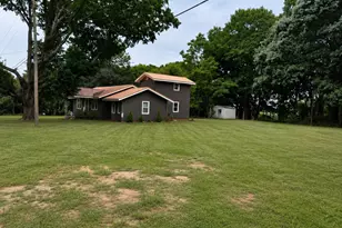 178 Langston Ave, Forsyth, GA 31029 - Photo 2