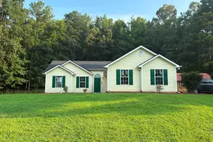 330 Hayward Bishop Way, Senoia, GA 30276 - Photo 1