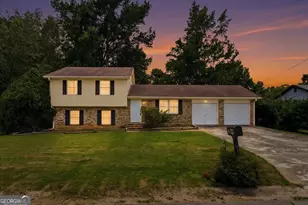 941 Cochise Trail SE, Conyers, GA 30094 - Photo 1