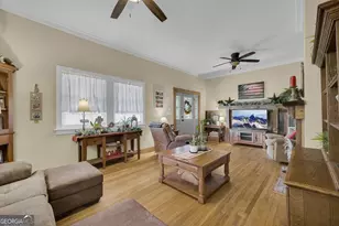 104 Veazey St, Union Point, GA 30669 - Photo 6