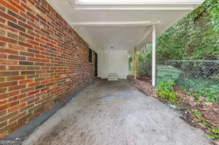 118 Victor Cir NW, Atlanta, GA 30314 - Photo 14