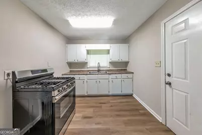 118 Victor Circle NW, Atlanta, GA 30314 - Photo 4