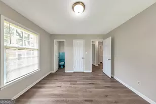 118 Victor Cir NW, Atlanta, GA 30314 - Photo 12