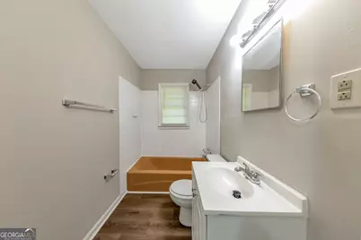 118 Victor Circle NW, Atlanta, GA 30314 - Photo 8