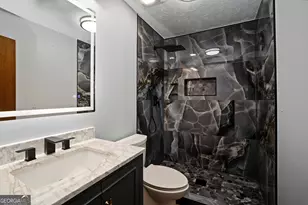 241 Busbin Rd, Fayetteville, GA 30215 - Photo 20