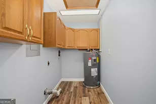 241 Busbin Rd, Fayetteville, GA 30215 - Photo 18