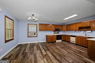 241 Busbin Rd, Fayetteville, GA 30215 - Photo 12