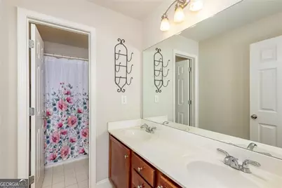 5561 Julian Place, Atlanta, GA 30342 - Photo 24