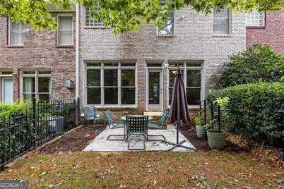 5561 Julian Place, Atlanta, GA 30342 - Photo 28
