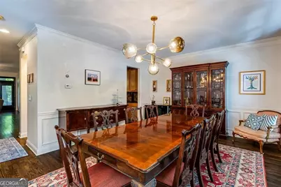 5561 Julian Place, Atlanta, GA 30342 - Photo 8