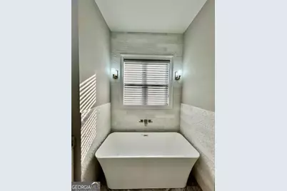 832 Barnesville Road, Griffin, GA 30224 - Photo 12
