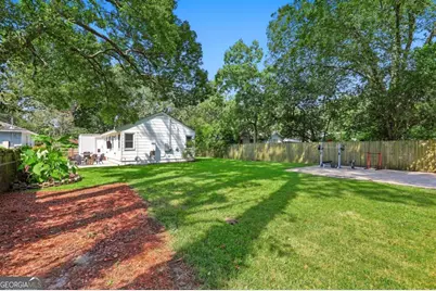209 E 65th Street, Savannah, GA 31405 - Photo 44