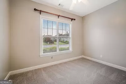 1067 Creekwood Circle, Madison, GA 30650 - Photo 6