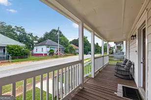 128 Grady Smith St, Grantville, GA 30220 - Photo 6