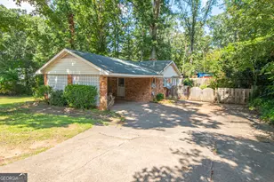 1005 College Station Rd, Athens, GA 30605 - Photo 2
