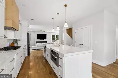 1008 Herndon Street NW, Atlanta, GA 30318 - Photo 8