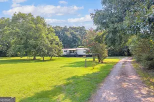 5724 Hwy 82 Spur, Commerce, GA 30529 - Photo 2