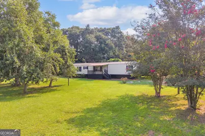 5724 Highway 82 Spur, Commerce, GA 30529 - Photo 1