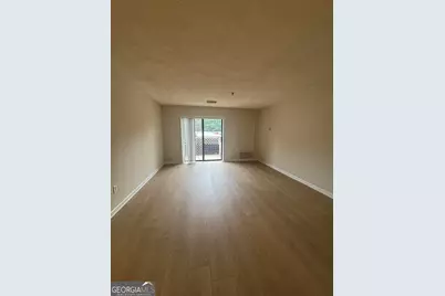 300 Johnson Ferry Road #B113, Sandy Springs, GA 30328 - Photo 2