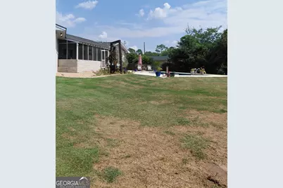 460 S College Street, Metter, GA 30439 - Photo 16