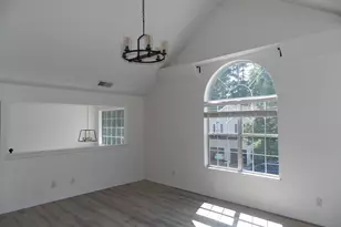 2338 Rambling Way, Lithonia, GA 30058 - Photo 4
