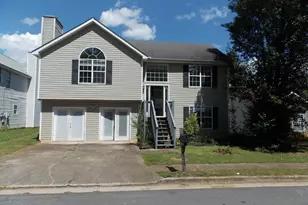 2338 Rambling Way, Lithonia, GA 30058 - Photo 1