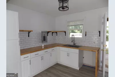 2338 Rambling Way, Lithonia, GA 30058 - Photo 20