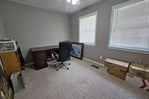 601 Azalea Cir, Valdosta, GA 31602 - Photo 10