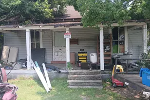 205 Perkins St, Alma, GA 31510 - Photo 1