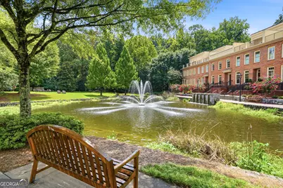 102 Riversgate Drive, Atlanta, GA 30342 - Photo 4