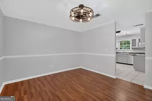 901 Queens Ct, Hinesville, GA 31313 - Photo 8