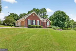 1262 Bowman Rd, Lawrenceville, GA 30045 - Photo 2