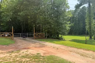 17056 Wildwood Rd, Griffin, GA 30223 - Photo 4