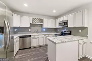 167 Maribeau Square, Atlanta, GA 30327 - Photo 12