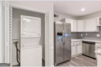 167 Maribeau Square #167, Atlanta, GA 30327 - Photo 14