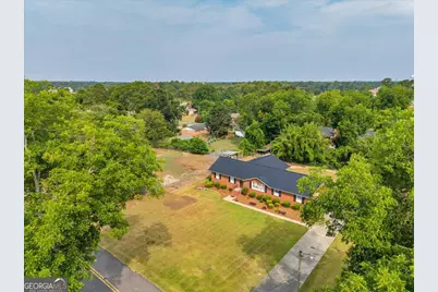 2205 Stonewall Street, Dublin, GA 31021 - Photo 2