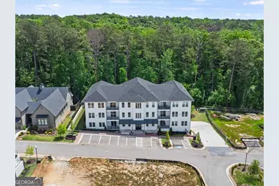1050 Blair Lane #203, Peachtree City, GA 30269 - Photo 4