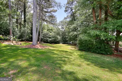 1961 Shoreline Trace, Grayson, GA 30017 - Photo 32