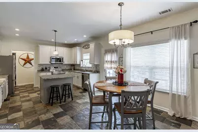 933 Cruce Lake Drive, Hoschton, GA 30548 - Photo 20
