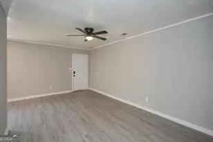 729 Hammock St, Griffin, GA 30223 - Photo 14