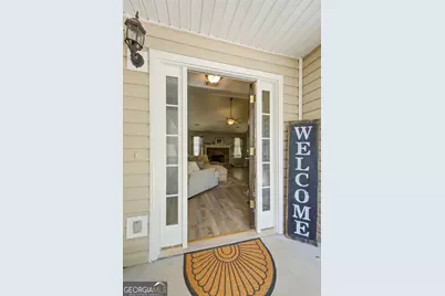 245 Cottonwood Court, Jackson, GA 30233 - Photo 4